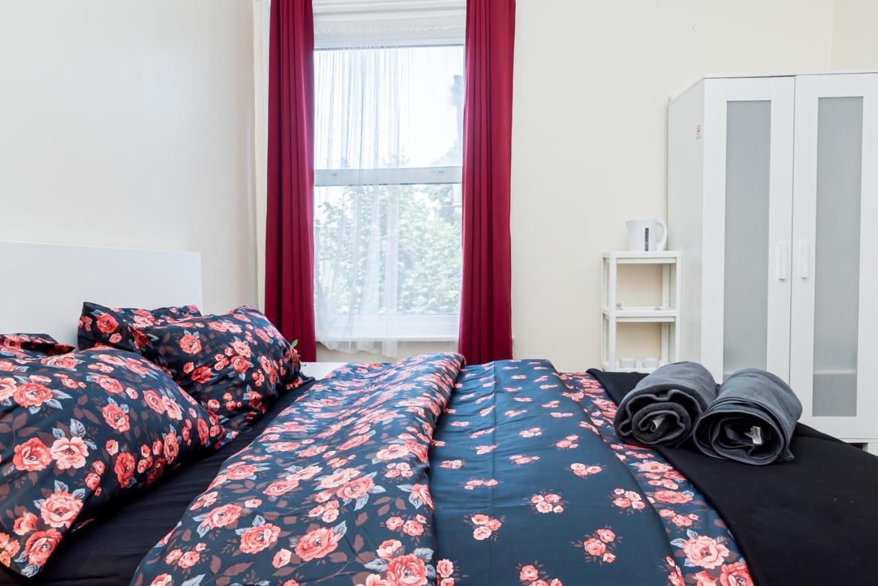 Gasthof Shirley House 1, Guest House, Self Catering, Self Check In With Smart Locks, Use Of Fully Equipped Kitchen, Walking Distance To Central, Excellent Transport Links, Ideal For Longer Southampton