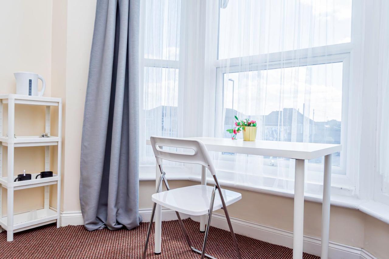 Gasthof Shirley House 1, Guest House, Self Catering, Self Check In With Smart Locks, Use Of Fully Equipped Kitchen, Walking Distance To Central, Excellent Transport Links, Ideal For Longer Southampton